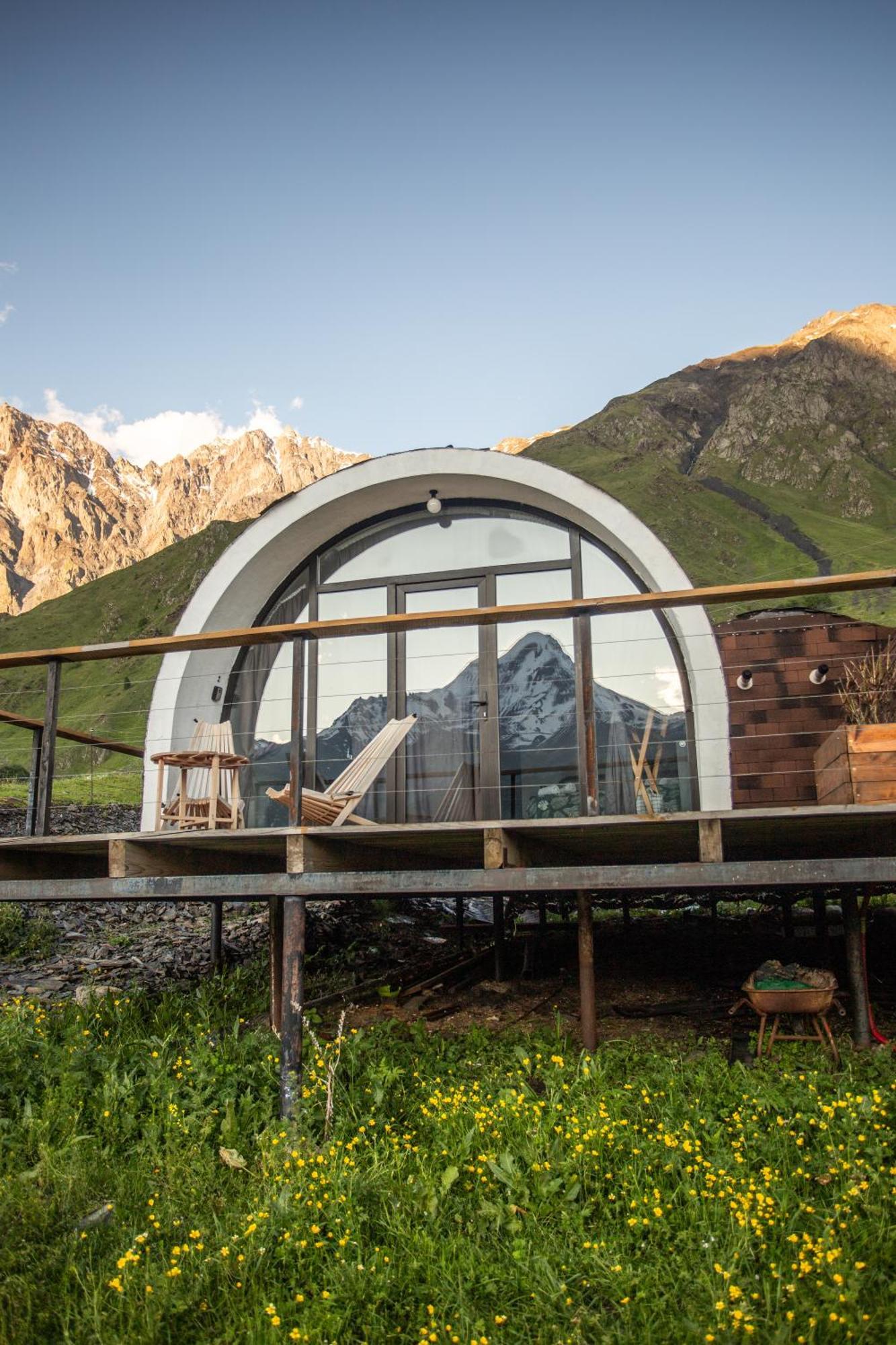 Kazbegi Glamping Hotel Exterior foto